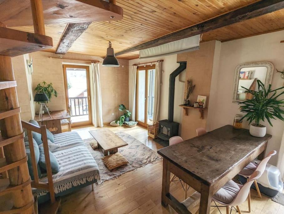 Bel Appartement - Parc National Des Ecrins Pelvoux Exterior photo